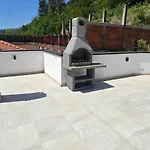 Apartament Nerina *
