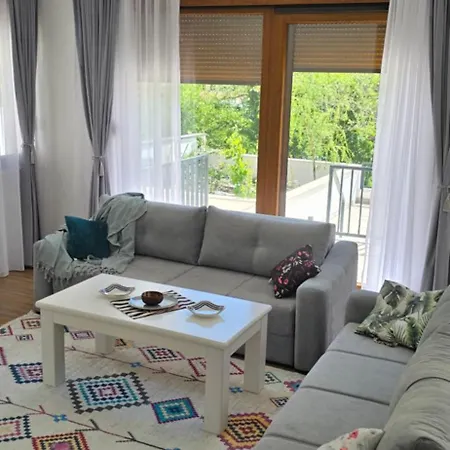 Nerina Apartment